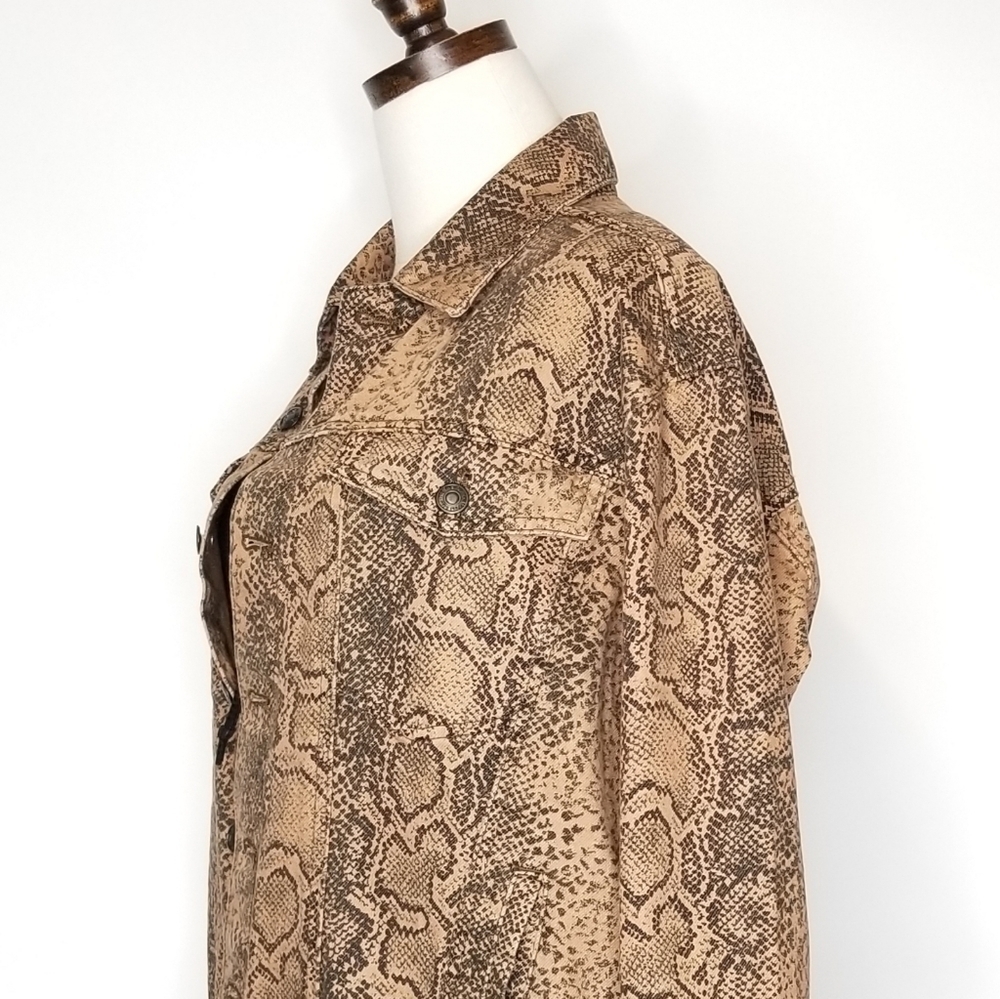 New Free People Brown Snake Skin Print XS Cotton Boho Neutral Y2K Trucker Jacket - Picture 7 of 12